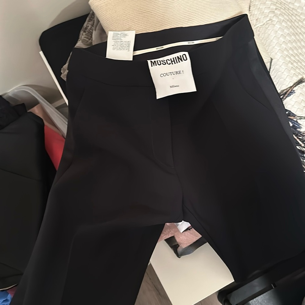 Moschino pants brand new size 4
